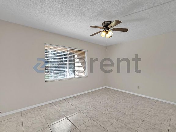 4th image of 7518 Needle Leaf Pl APT A