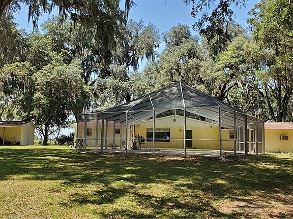 2nd image of 19300 NW 13th St