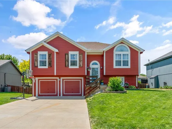 11424 N Ditzler Ave, Kansas City, MO 64157