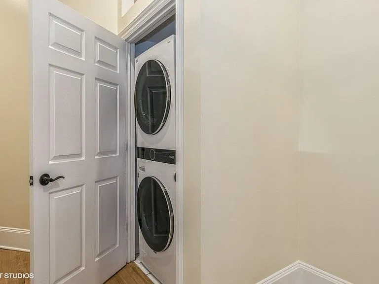3824 N Kenmore Ave #G — Photo 14