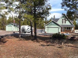 17056 Kingsburg Rd, Bend, OR 97707