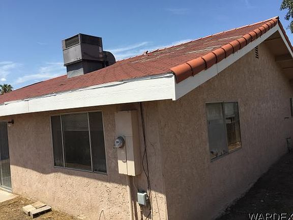5th image of 1396 Terrace Dr