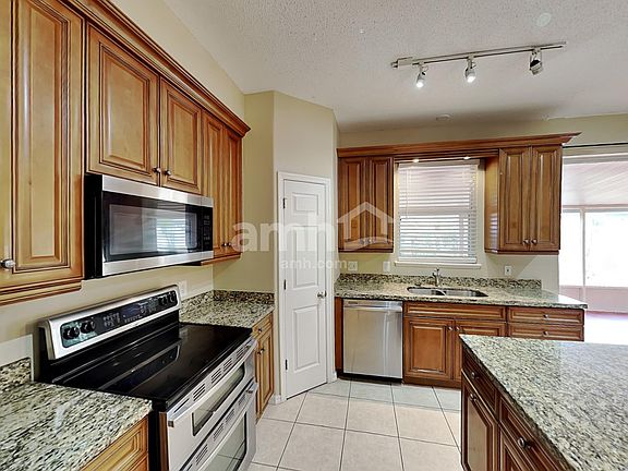 4th image of 14732 Tully Woods Ct