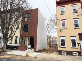2153 N 8th St, Philadelphia, PA 19122