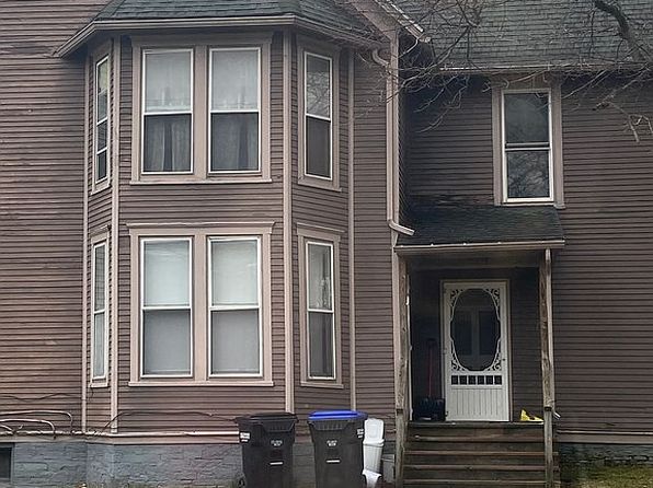 55 McMaster St #4