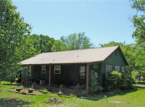 2nd image of 119 Guinevere Cir