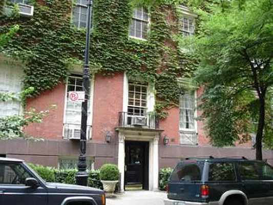 Rented by Corcoran | media 7