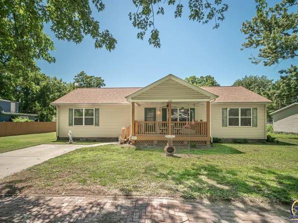 423 NE Grattan St, Topeka, KS 66616