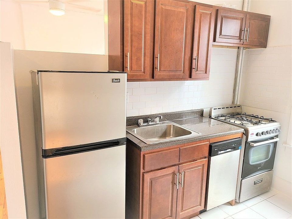 1st image of 774 Union St #7B