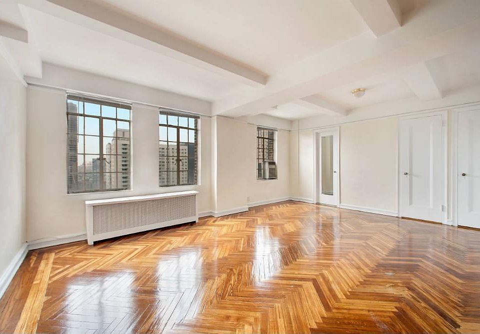 1st image of 320 E 42nd St APT 2417