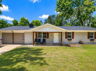 1196 Mill Creek Dr, Russellville, AR 72802