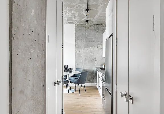 3rd image of 815 Flatbush Ave #611