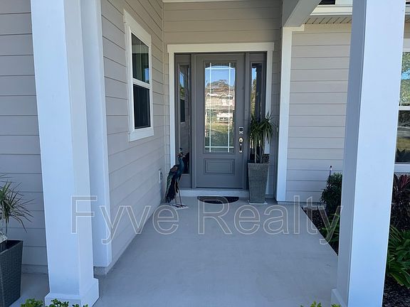 2nd image of 121 Pine Manor Dr