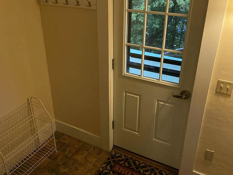 168 Belvidere St #2 — Photo 4