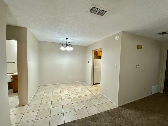 5th image of 7806 Avenue U #B