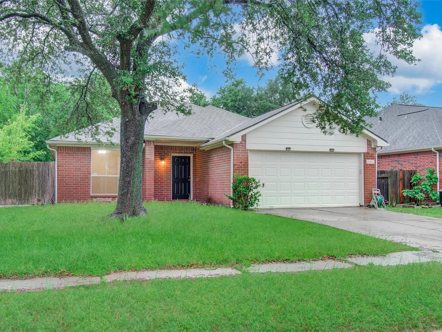 3 bed, 2.0 bath, 1678 sqft, $1,950 — Photo 3