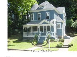 28 Chestnut St, Shelton, CT 06484