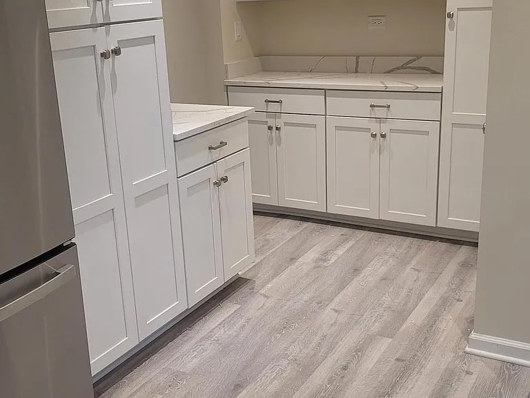 Partial Kitchen view with self-closing doors/drawers