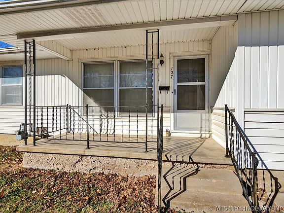 4th image of 127 Forrest Park Rd