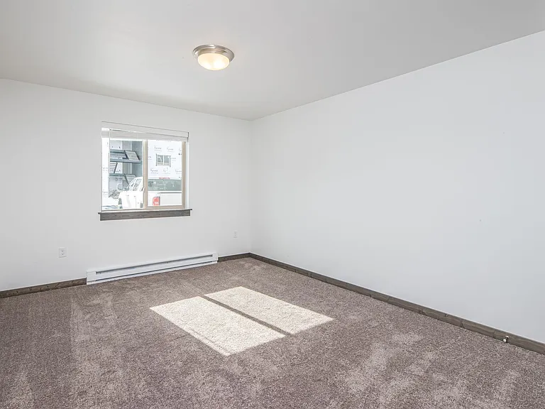 1804 Cruiser Ln — Photo 12