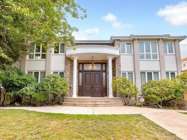 6968 Churchill St #Basement, Vancouver, BC V6P 5B3