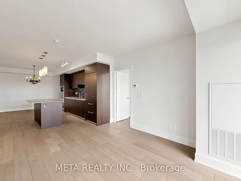 200 Bloor St W #2502 — Photo 9