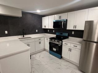 318-320 Norton St #BASEMENT, New Haven, CT 06511