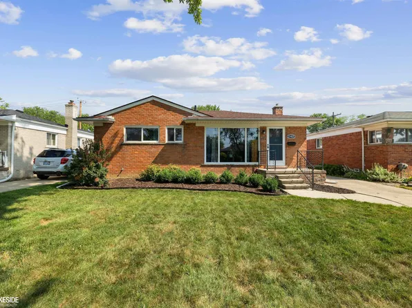 21425 Share St, Saint Clair Shores, MI 48082