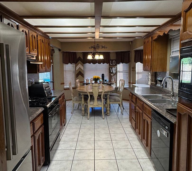 11021 E 68th St, Tulsa, OK 74133 | Zillow