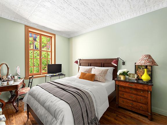 5th image of 49 W 9th St APT 3A