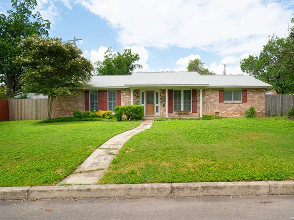 3914 Starhill Dr, San Antonio, TX 78218