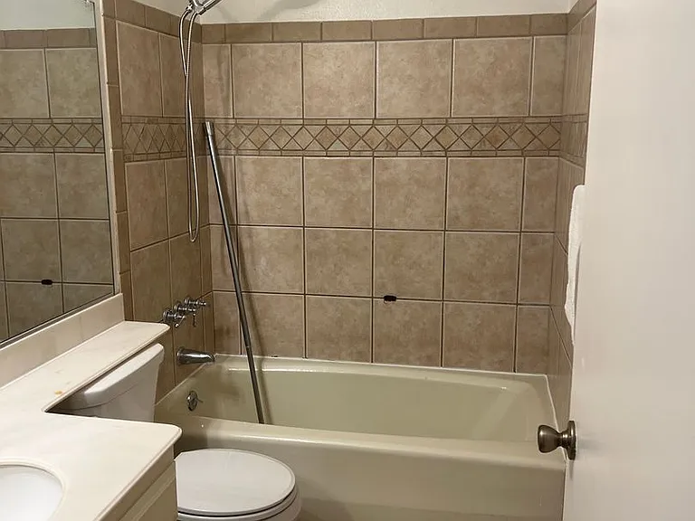 1556 Bittern Ct — Photo 6