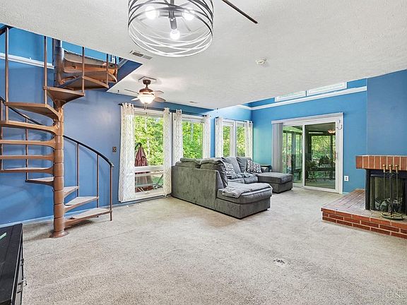 5th image of 4207 Deepwood Ln
