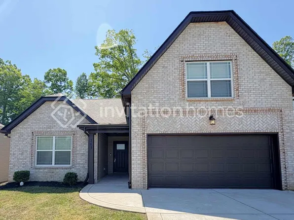 263 Green Hills Dr, Springfield, TN 37172