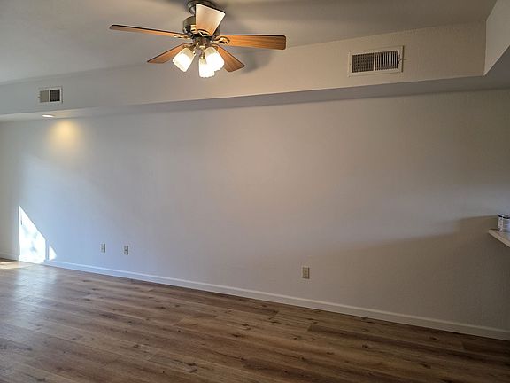 4th image of 121B Elbridge Ave