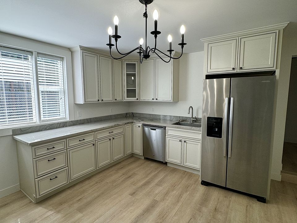 1st image of 1540 C St #2