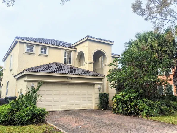 9741 Roche Place, Wellington, FL 33414
