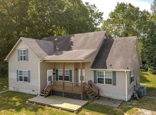 2198B Dobbins Pike, Portland, TN 37148