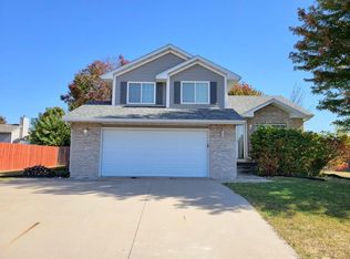 430 Pebble St, North Liberty, IA 52317