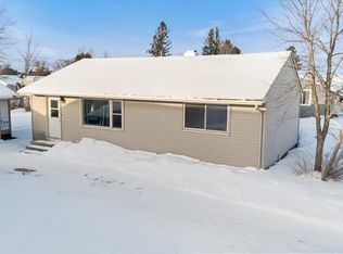 24 Fern Ct, Babbitt, MN 55706