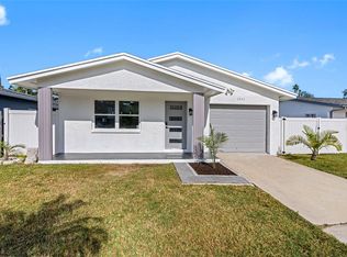 1861 Shore Acres Blvd NE, Saint Petersburg, FL 33703
