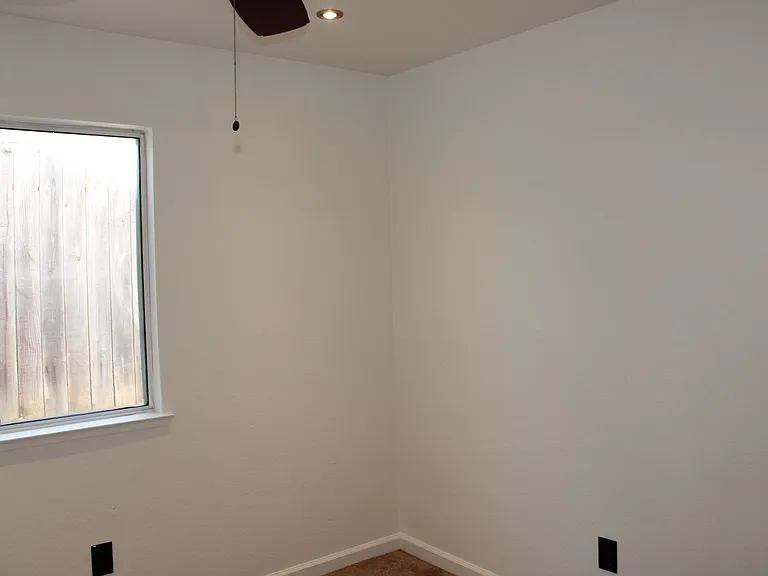 3412 Leland St — Photo 7