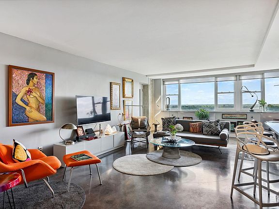 2nd image of 1620 E Broad St APT 1205