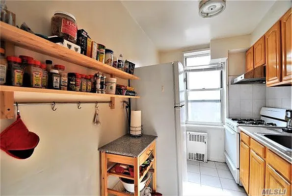 Sold by Exit Kingdom Realty | media 27