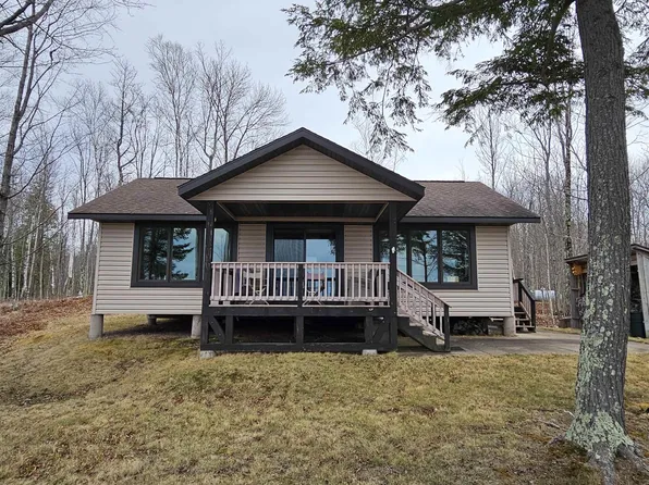 14451 N Kildeer Creek Ln, Ironwood, MI 49938