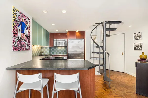 Sold by Town Residential | media 8