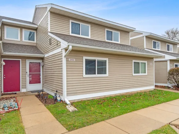 2103 Stone School Cir, Ann Arbor, MI 48108