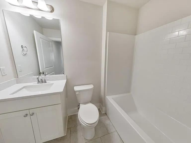 413 Bishop Ln — Photo 39