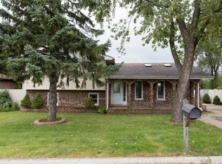 8936 W 86th St, Justice, IL 60458