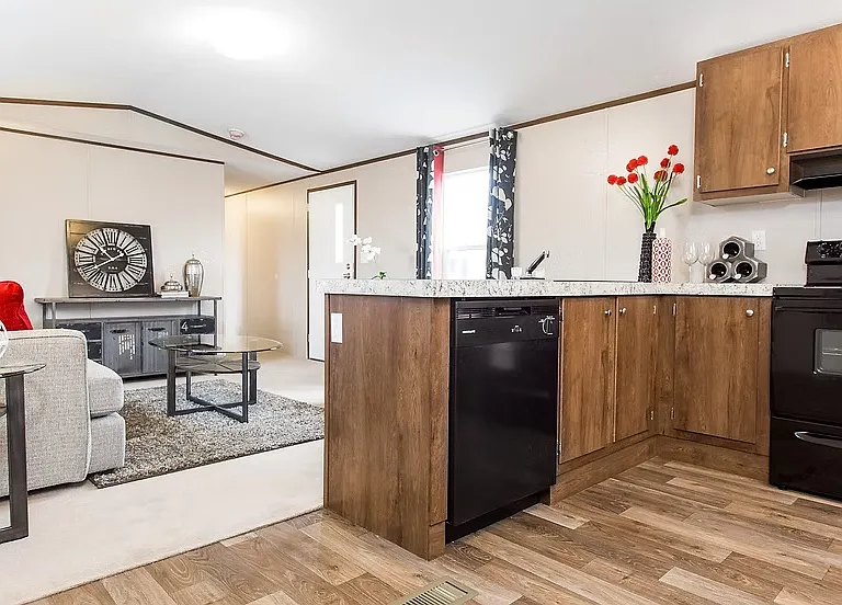 6204 Tiner Trl — Photo 3